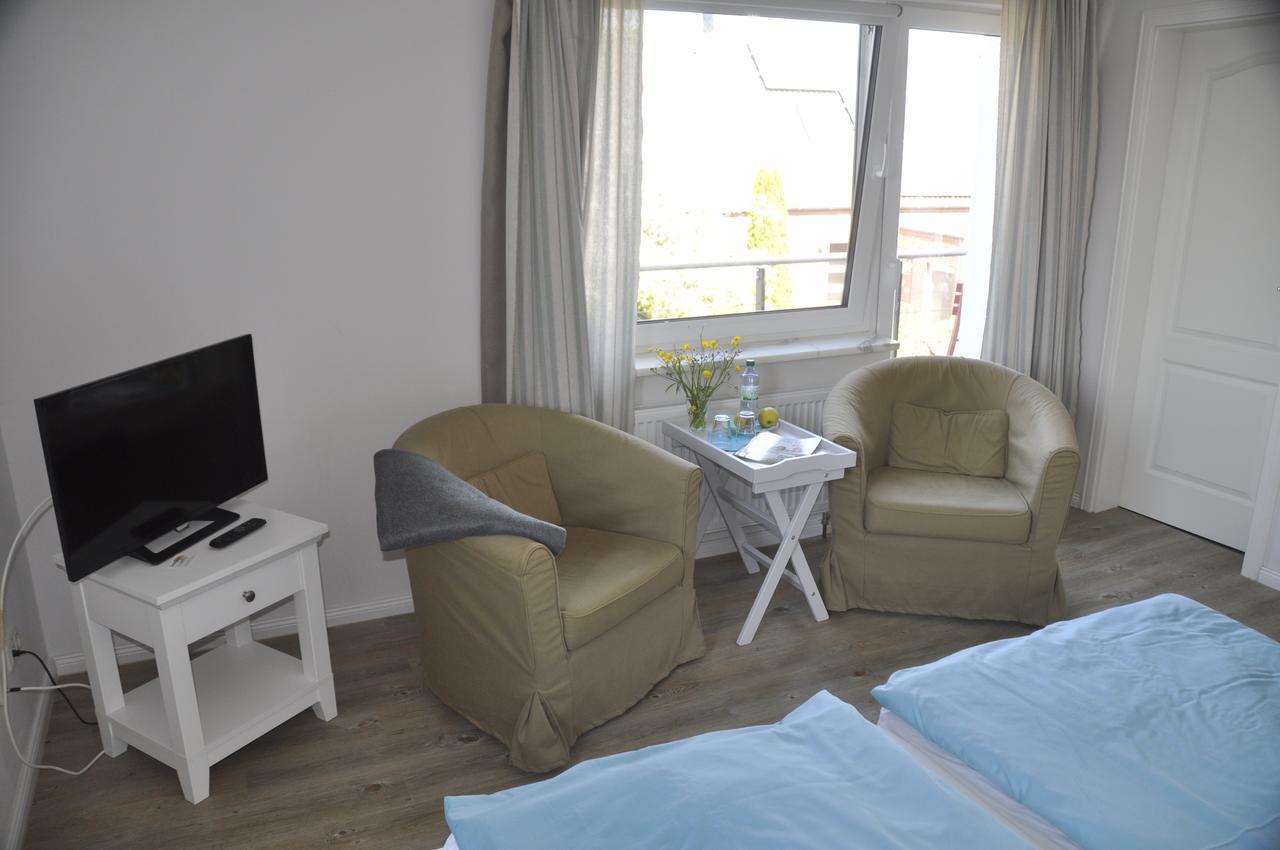 Hotel & Ferienunterkuenfte Hus Seeblick Fehmarn Extérieur photo